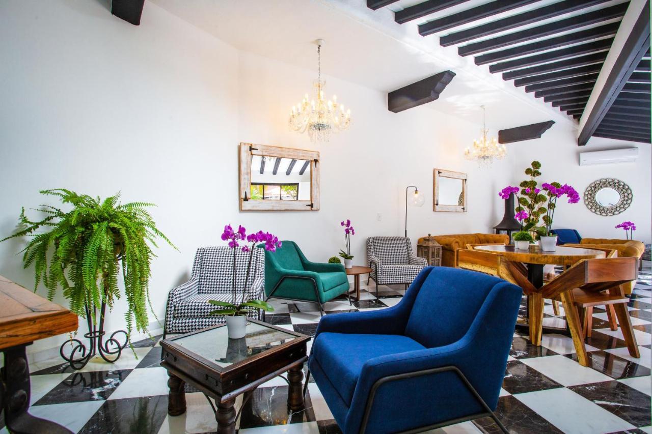 Hotel Suites Mar Elena (Adults Only) Puerto Vallarta Dış mekan fotoğraf