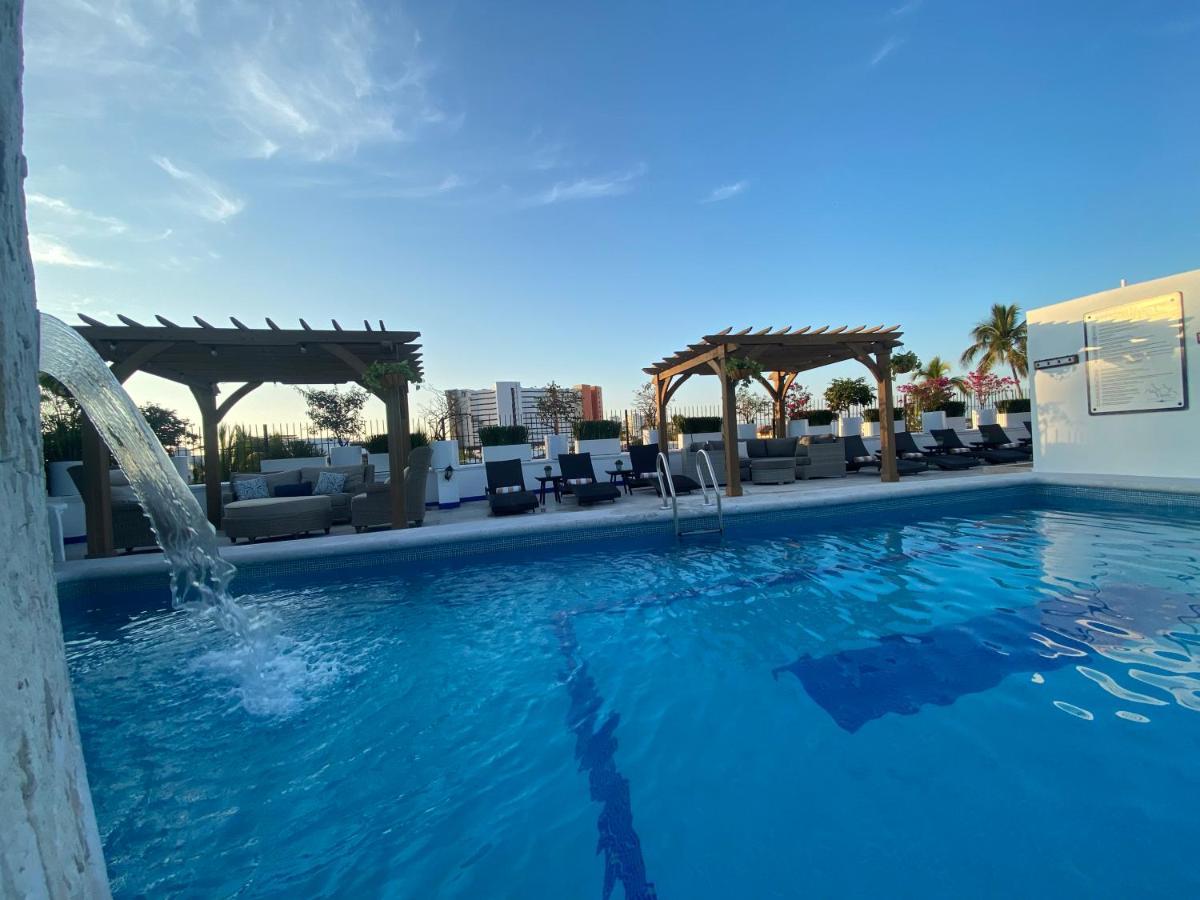 Hotel Suites Mar Elena (Adults Only) Puerto Vallarta Dış mekan fotoğraf