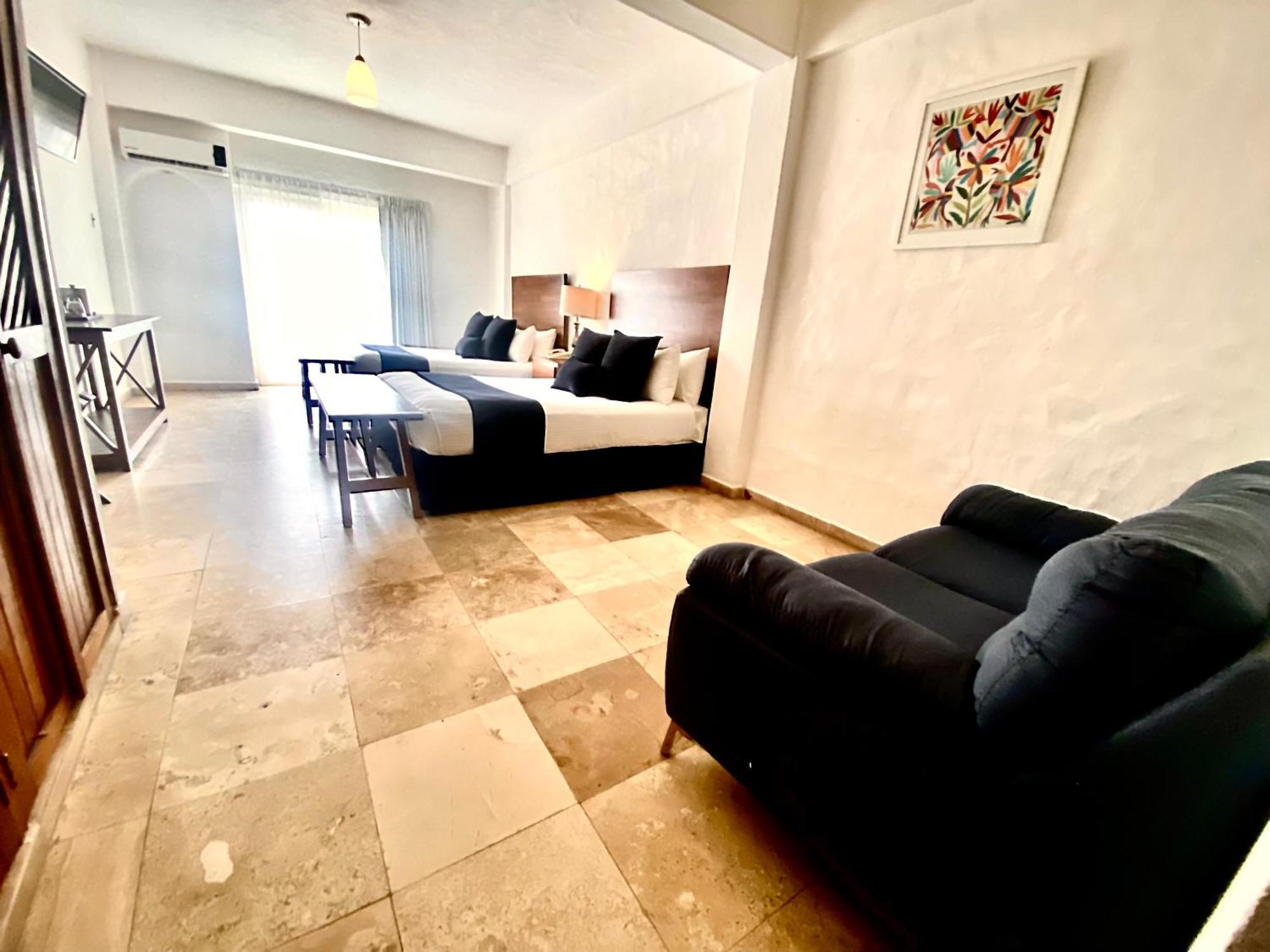 Hotel Suites Mar Elena (Adults Only) Puerto Vallarta Dış mekan fotoğraf