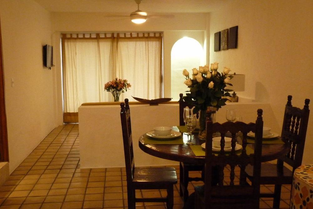 Hotel Suites Mar Elena (Adults Only) Puerto Vallarta Dış mekan fotoğraf